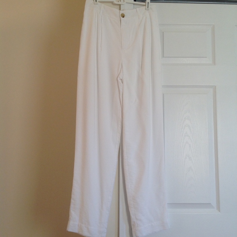 Vince High Rise Pleated Tapered Trousers